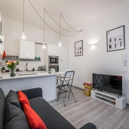 Apartmán The Minimal Chic - Isola Garibaldi
